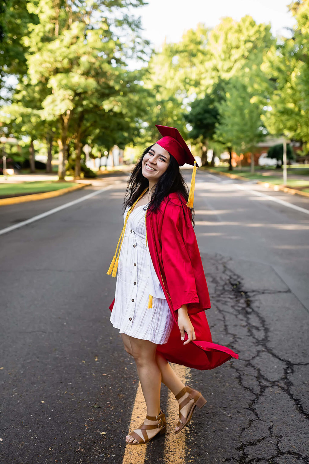 Graduation Pictures with your Best Friend | Bend Senior Portraits