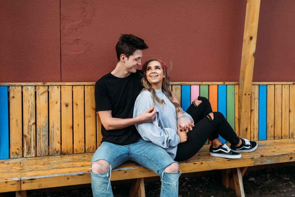 Couple Poses: 21 Posing Ideas for Beautiful Couples Photography